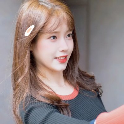 昭昭明月探君心